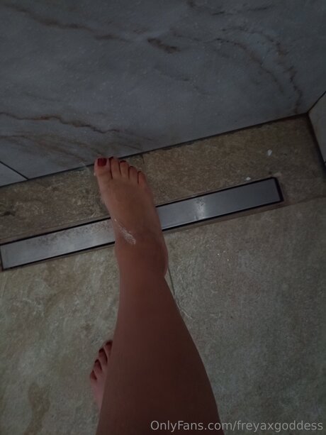 Freyaxgoddess エロティックモデル 写真