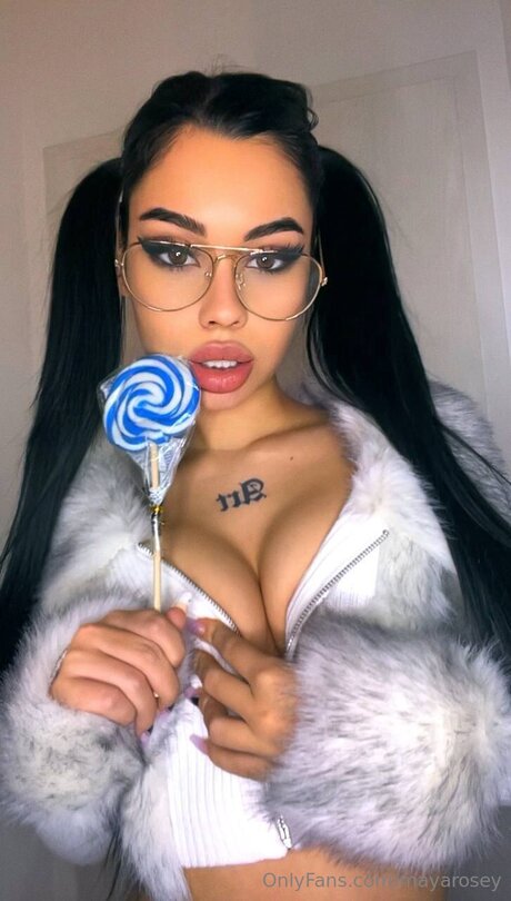 巨乳アマチュアオンリーファンズ 素敵 画像