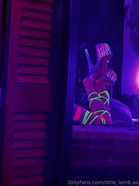 黒人3P オンリーファンズ ポルノ 写真