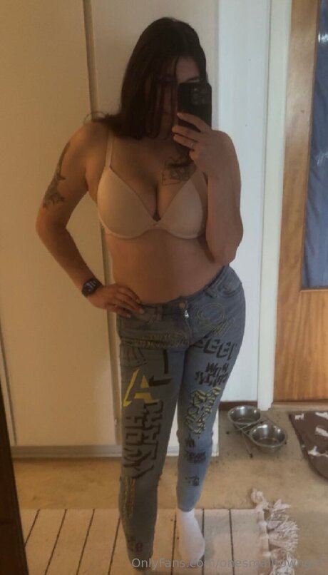 Onesmalltowngirl ポルノスター 高品質 写真