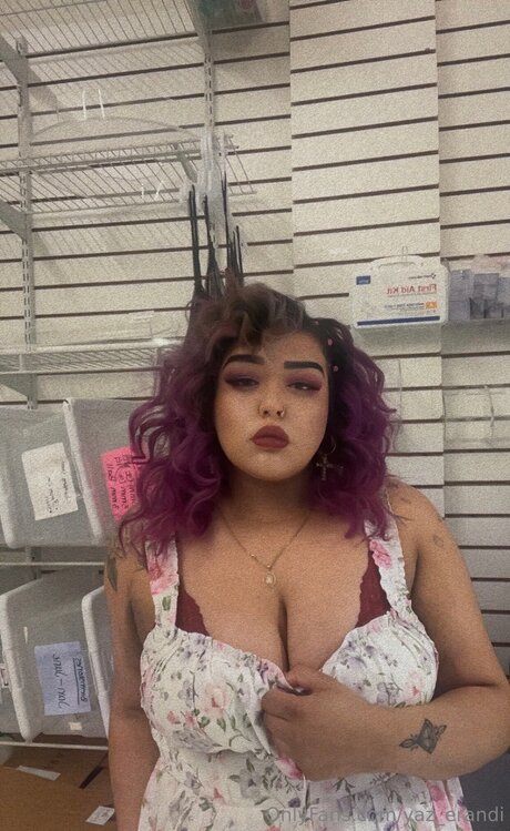 Yaz Erandi 素敵なポルノスター アーカイブ