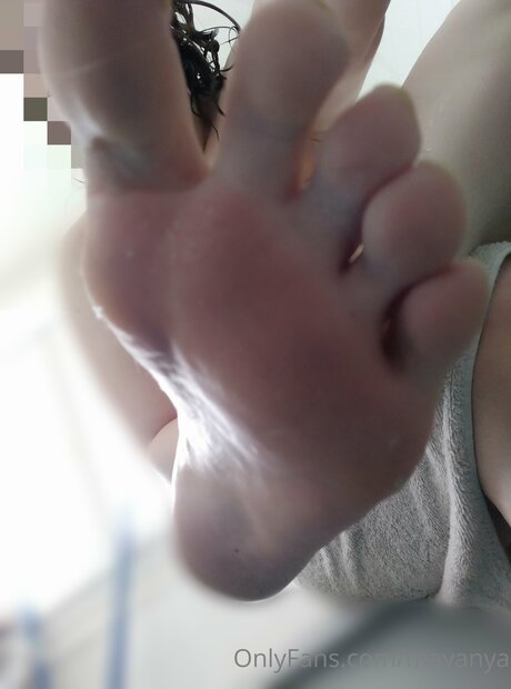 Mayanya スター 裸 画像