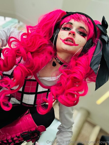 フィットネスアナルオンリーファンズ 無料裸 アーカイブ