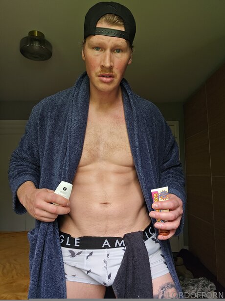 キッチンセックスオンリーファンズ ホット裸 画像