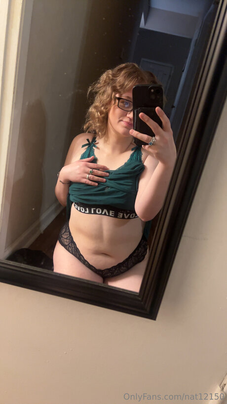 Nat12150 ヌード女優 写真