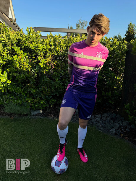 Boundinprogress ホットなモデル 写真