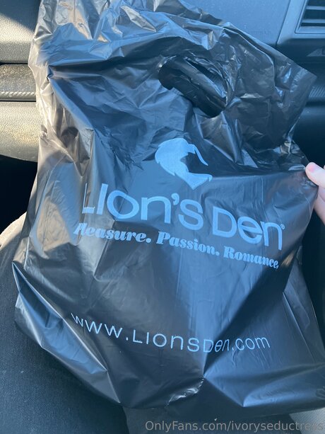 獣医オンリーファンズ 美しいヌード アーカイブ