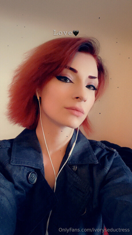 Ivoryseductress エロティックなスター 画像