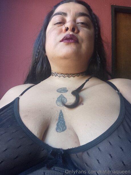 Katanaqueen 独占スター 画像