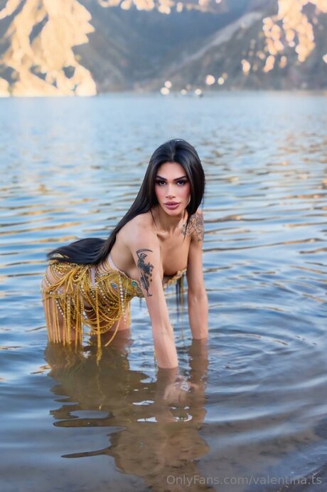 Valentina Ts かわいいモデル ギャラリー