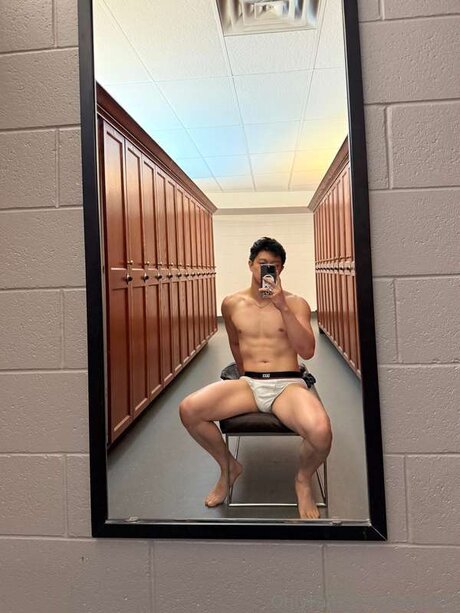 Elimintz ヌードスター 画像