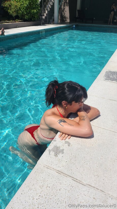 カウガール POV オンリーファンズ セクシー 画像