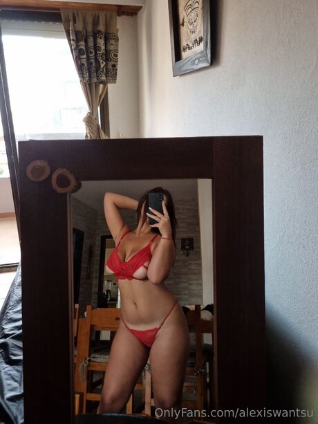 Alexiswantsu 裸のスター 画像