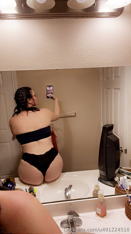 U491224510 素敵な女優 写真