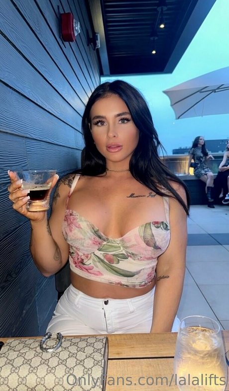 lalalifts xxxスター ギャラリー