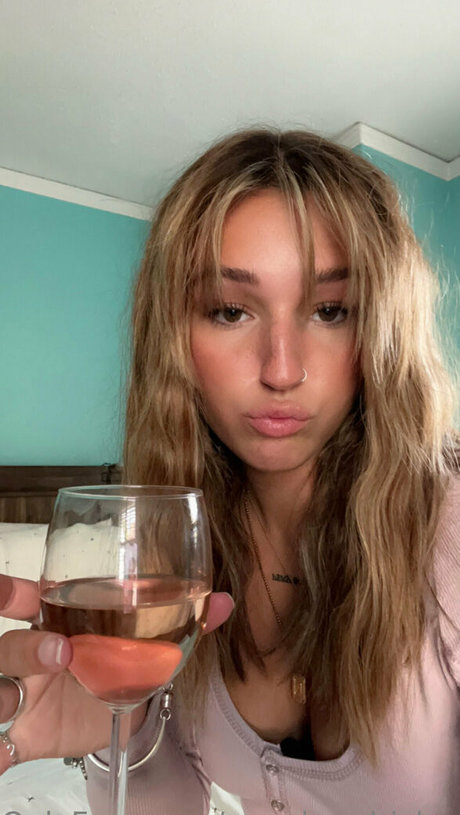 annahendrickss ヌードのポルノスター 写真