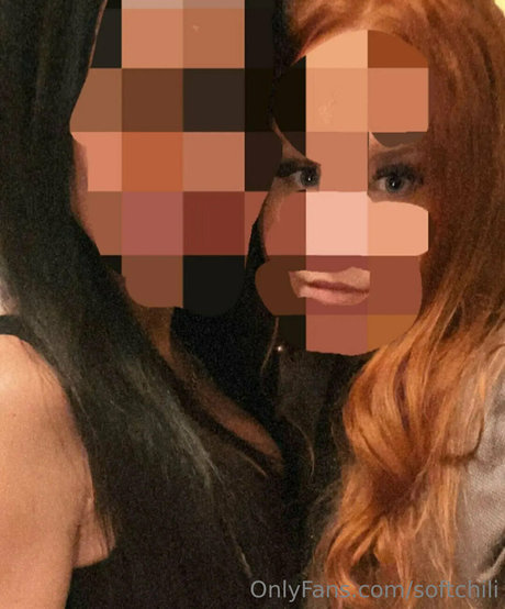 softchili ポルノスター 写真