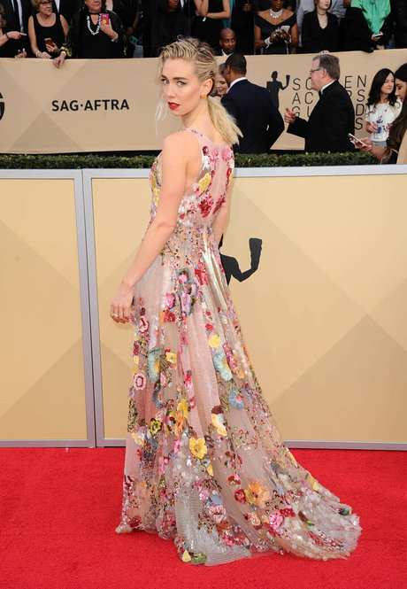 Vanessa Kirby ポルノ女優 ギャラリー