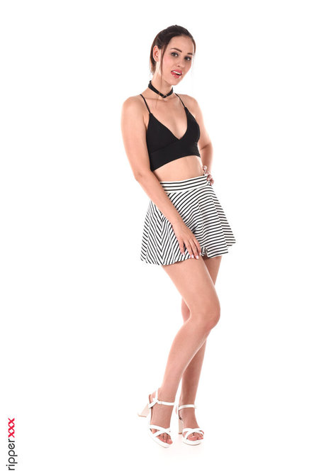 セーリングオンリーファンズ ヌード アーカイブ