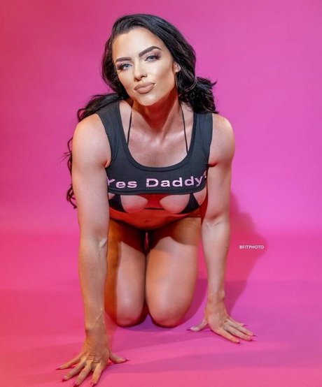 ジャークオンリーファンズ ポルノ 画像