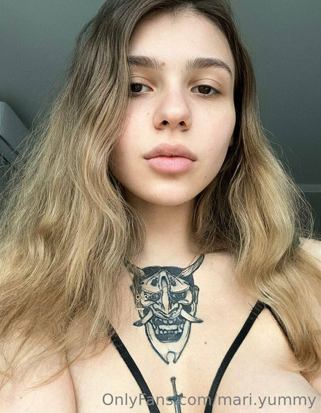 mari yummy xxxポルノスター 写真