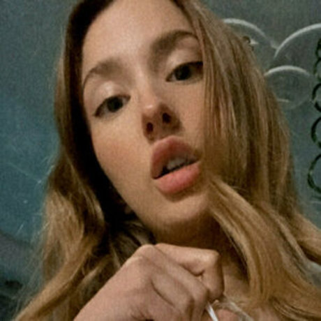 ぽっちゃりファックオンリーファンズ 無料 写真