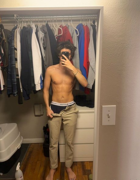 josh twink ヌードスター 画像