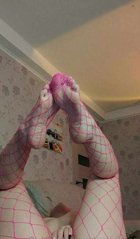 amirimus ポルノスター 裸 写真