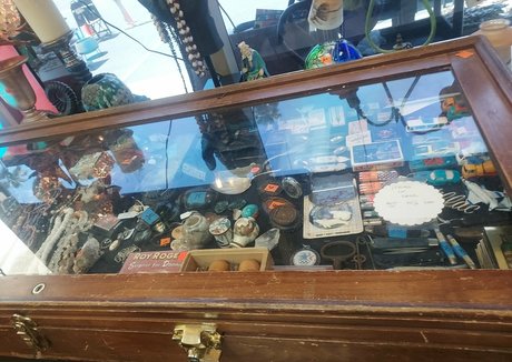 ティーンフィンガリングオンリーファンズ ポルノ 画像