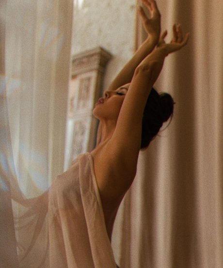 指マン 潮吹き オンリーファンズ アート裸 ギャラリー