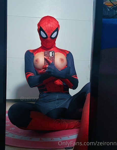 ゲイのチンポオンリーファンズ 美しいポルノ 写真