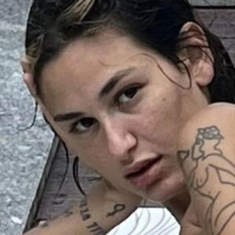 黒人女性のオンリーファンズ ベスト 画像