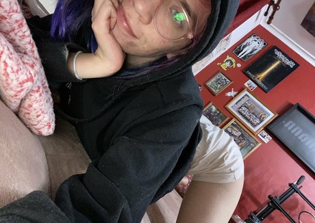 LGBTオンリーファン エロチック 画像