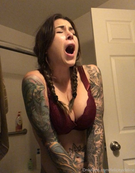 felicityfeline 裸の女優 アーカイブ