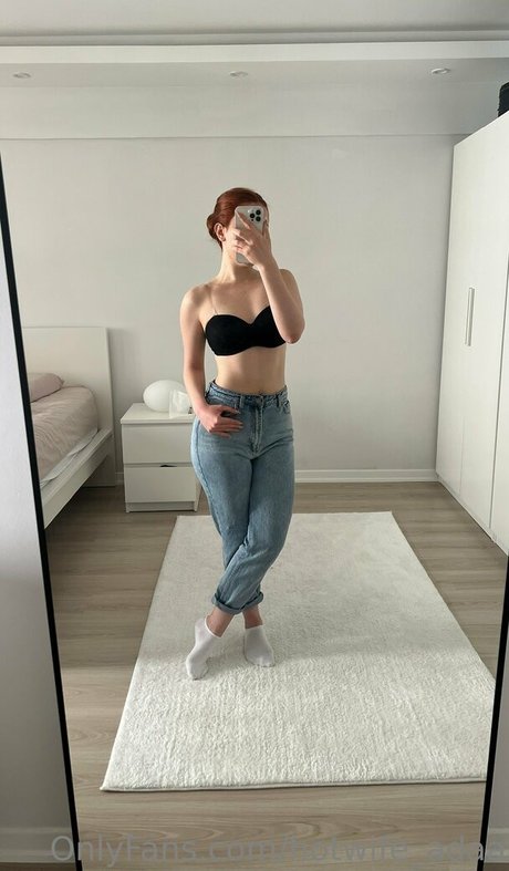 パイズリ オンリーファンズ HD 写真