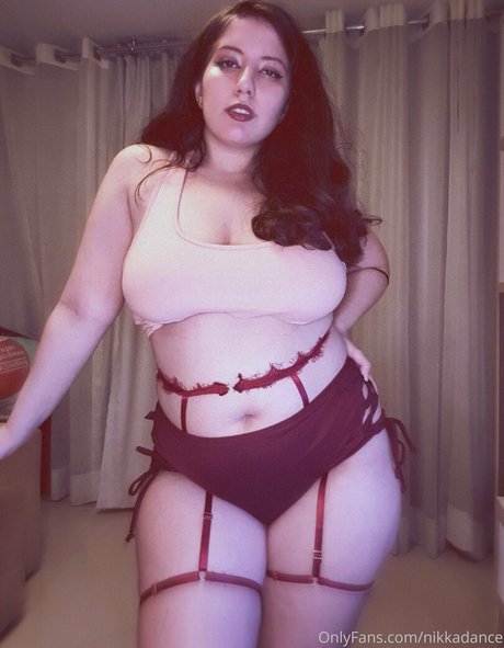 nikkadance 完璧なスター 写真