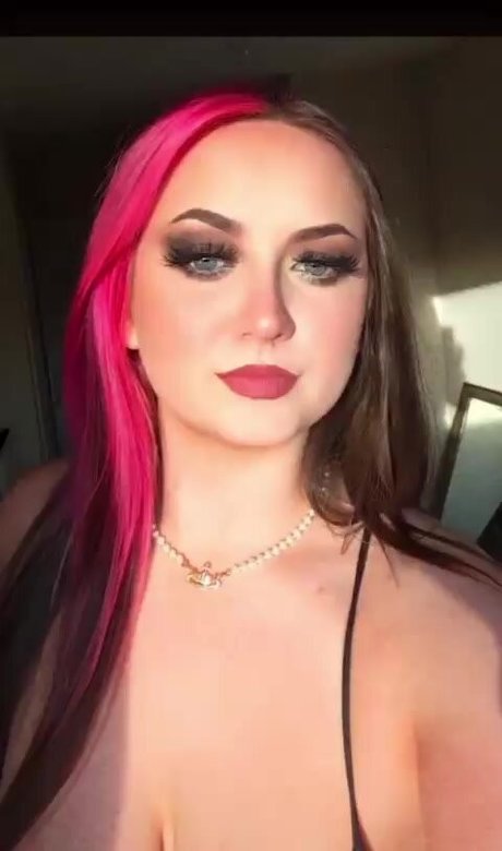 ティーンランジェリーオンリーファンズ ポルノグラフィック ギャラリー