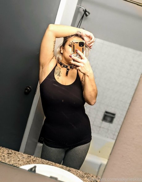 valkyrieskiss ホット女優 写真