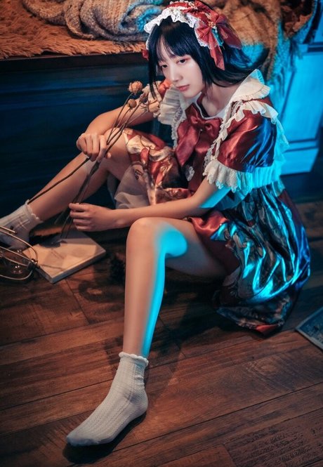 aooomi ヌード女優 画像