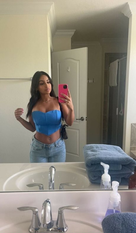 Emma Petisco トップモデル 写真