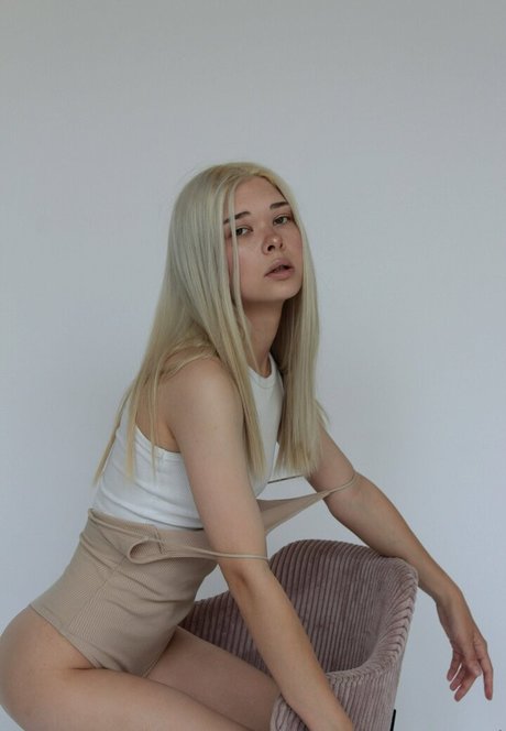 asmrマッサージオンリーファンズ 美しいポルノ 画像