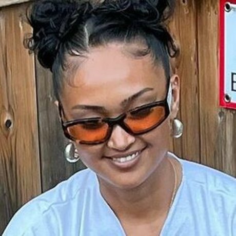 Joy Crookes ポルノスター セックス ギャラリー