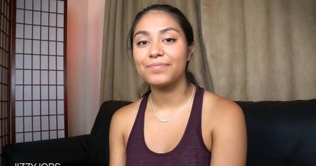 ExoticShreya 無料モデル ギャラリー