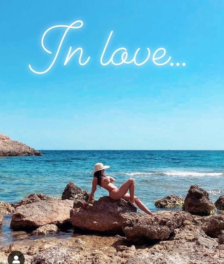 異人種間XXX オンリーファンズ トップ 写真