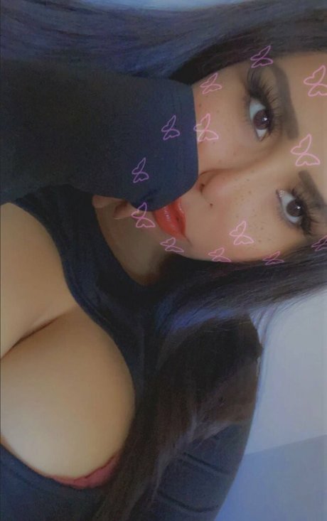 xchanelrose ヌードスター 写真