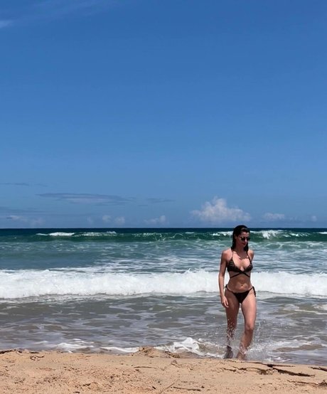 Alinne Moraes 独占ポルノスター アーカイブ