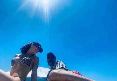 Alinne Moraes ヌードモデル 画像