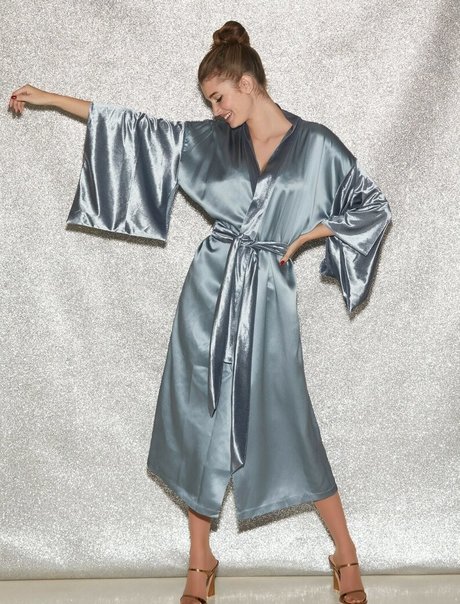 Sienna Raine Schmidt ポルノモデル 画像