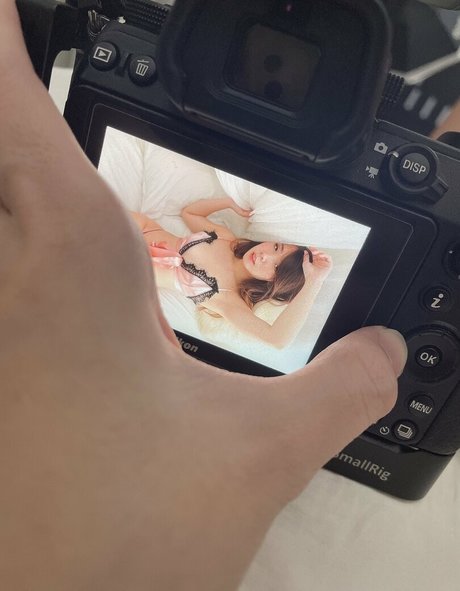 フィットネス 裸 オンリーファンズ 無料セクシー 画像