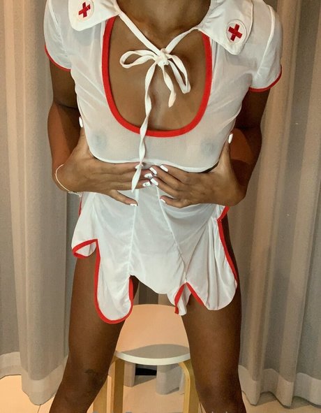 金髪オナニーオンリーファンズ セクシーヌード アーカイブ